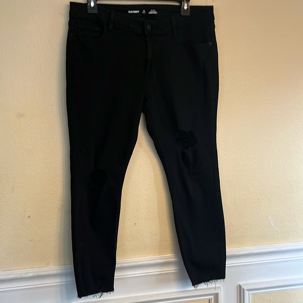Old navy black skinny jeans